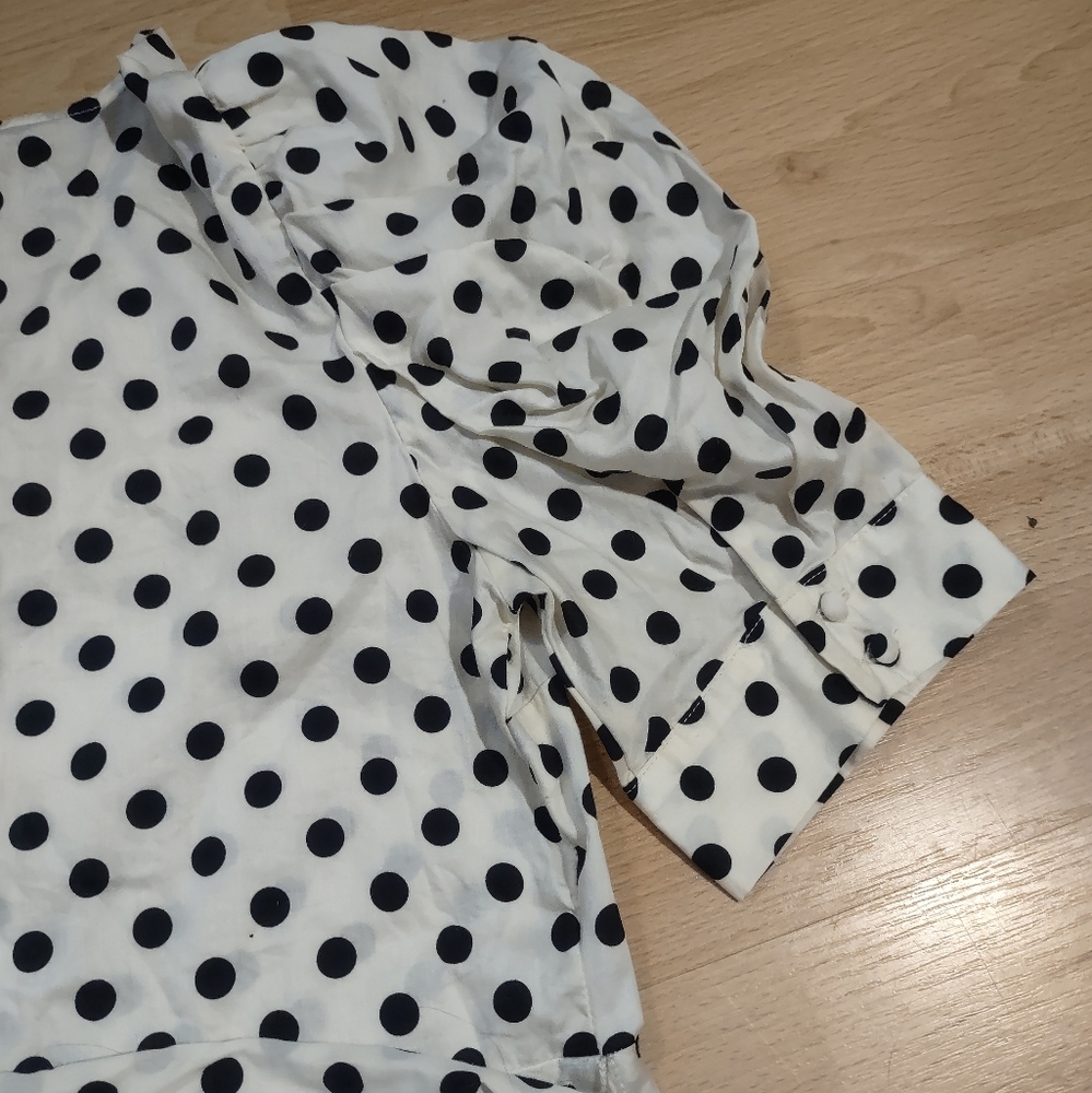 Who What Wear Monochrome Polka Dot Top Puffy Sleeves Vintage Style - Picture 8 of 11